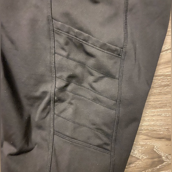 Mondetta leggings - size medium - Picture 2 of 5